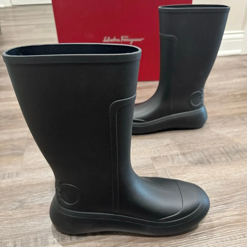 Salvatore Ferragamo Gancini Logo Rubber Rainboots Rain Boot
